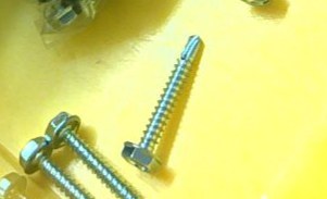 6 X 1 TEK SCREW