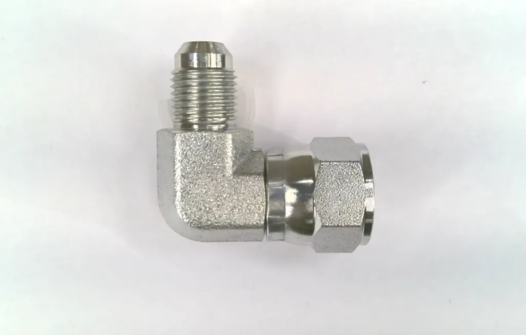 90 SWIVEL ELBOW         