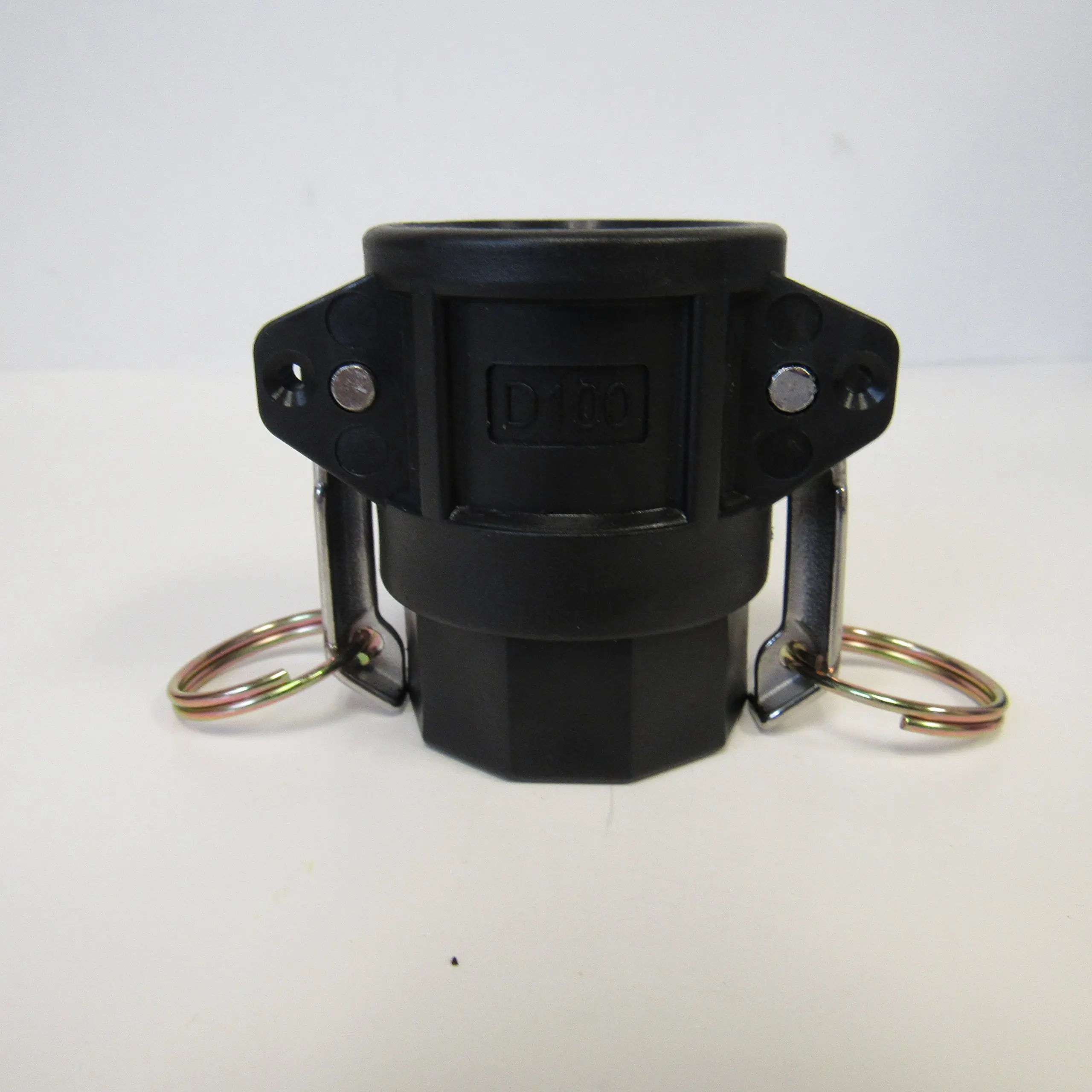 1-1/4" TYPE D FEMALE CAM AND GROOVE 1-1/4" FNPT POLYPROPLYENE